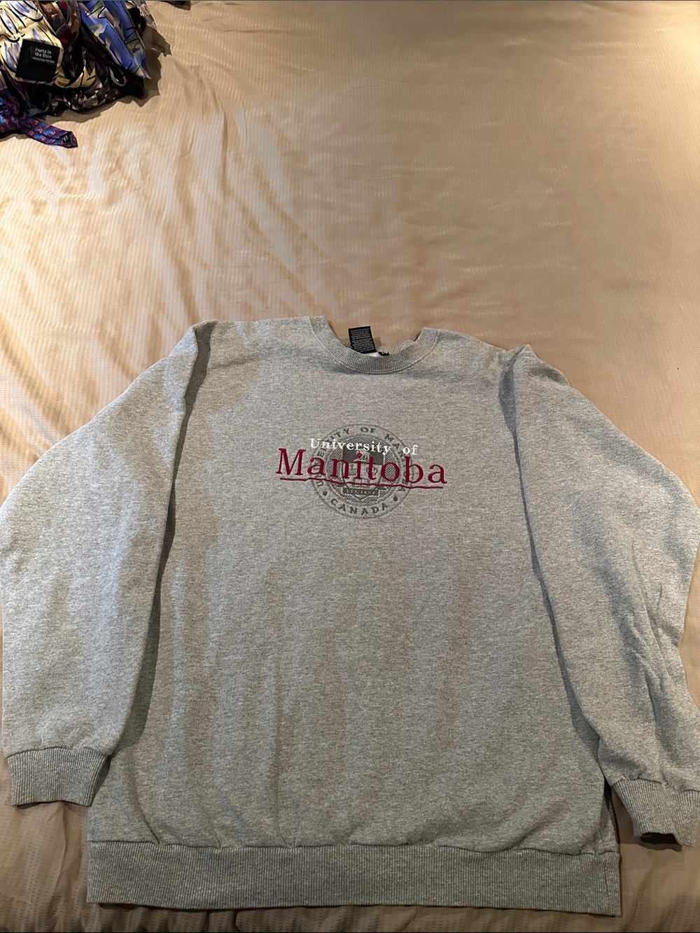 University of Manitoba Grey Crewneck Sweatshirt - Size Large